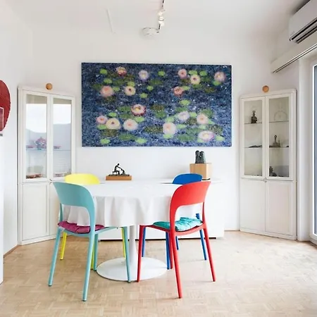 Appartement Pace, Fuer Geniesser Und Musiker *